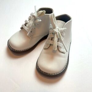 FootMates Baby Walker Shoes - White